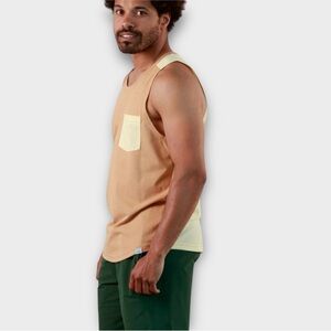 Myles Apparel Everyday Tank in Camel Colorblock Men’s Size M